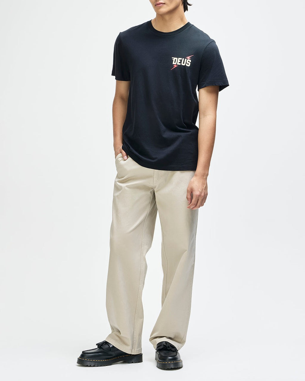 Global Spark Tee - Black - Deus Ex Machina