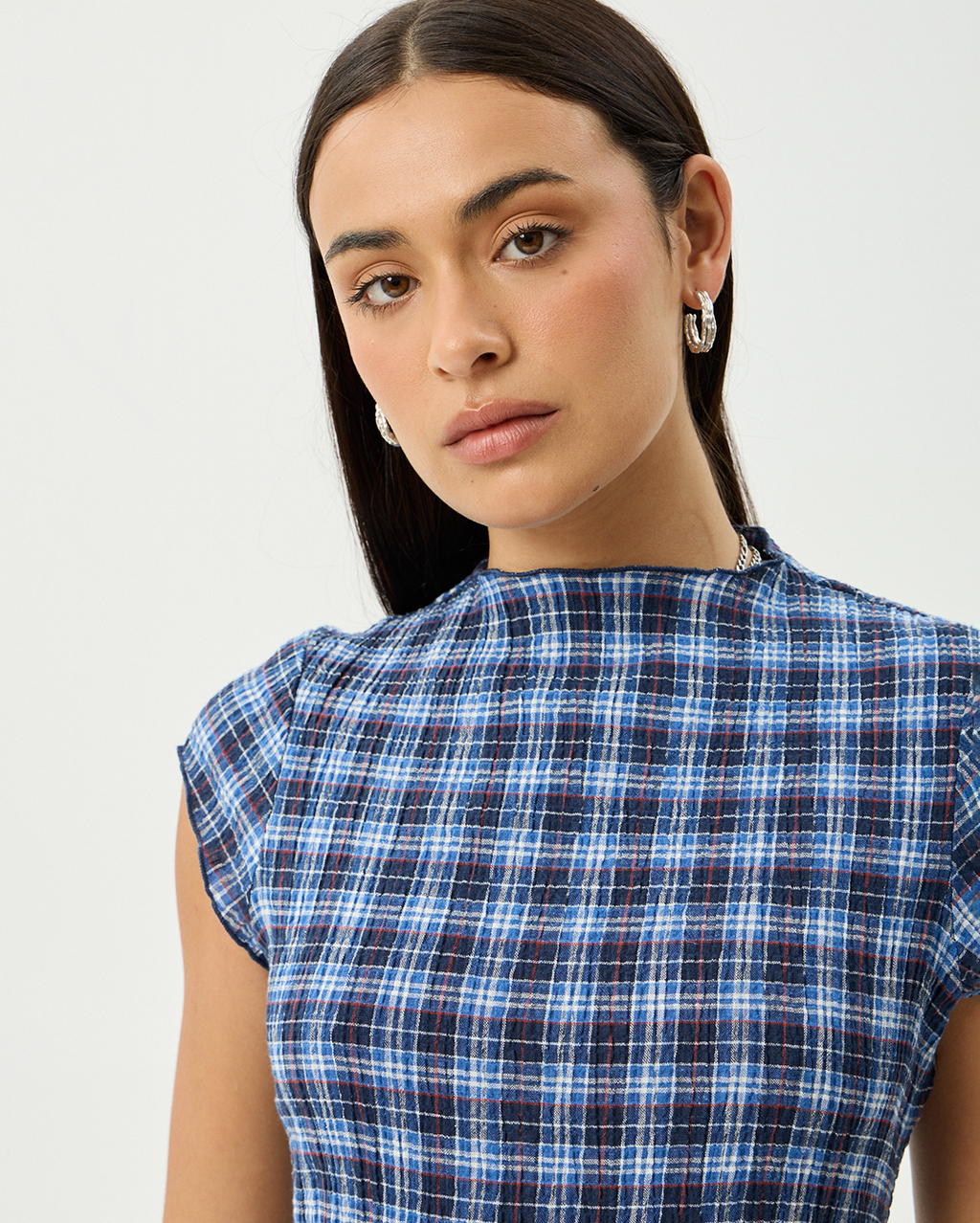 Mountains - Hemp Seersucker Midi Dress - Navy Red Check - Afends