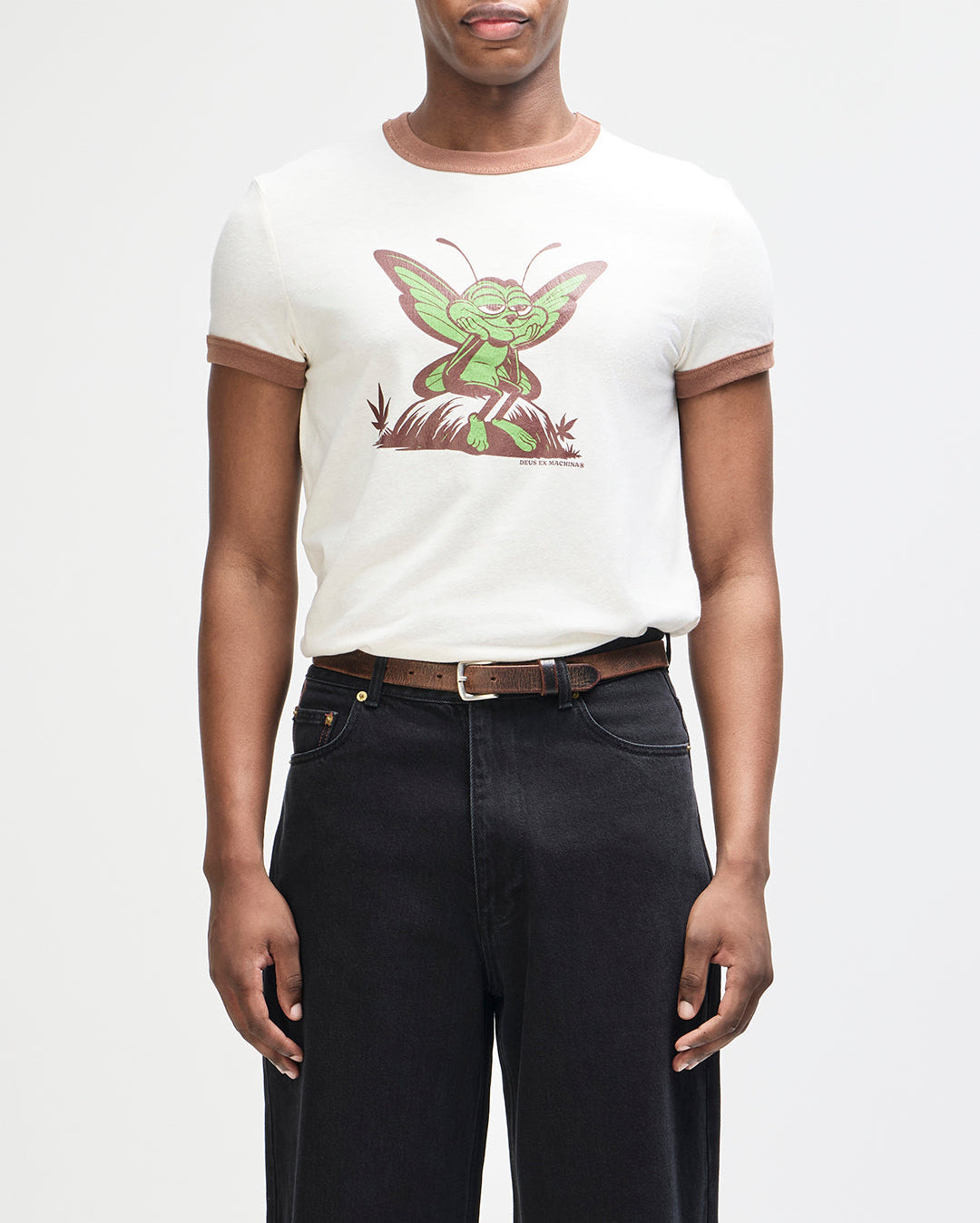 Extraordinary Tee - Dirty White - Deus Ex Machina