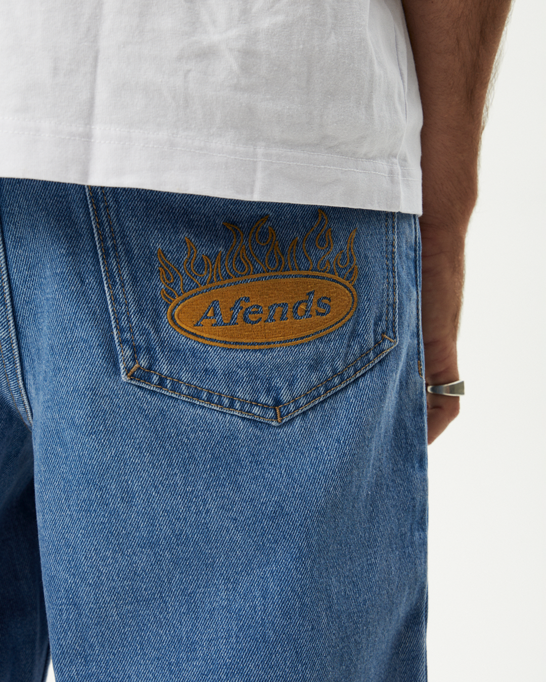 Fast Forward - Denim Ultra Baggy Jean - Worn Blue - Afends