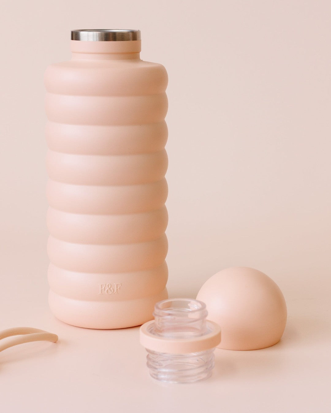 The Bubble Bottle 700ml - Blush - Fox & Fallow