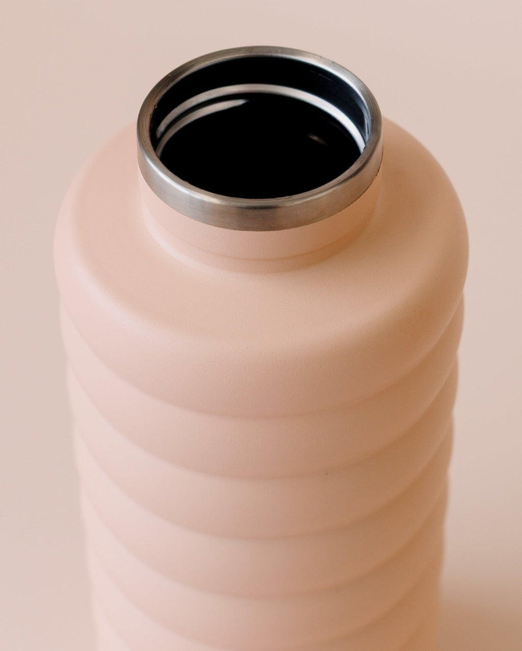 The Bubble Bottle 700ml - Blush - Fox & Fallow