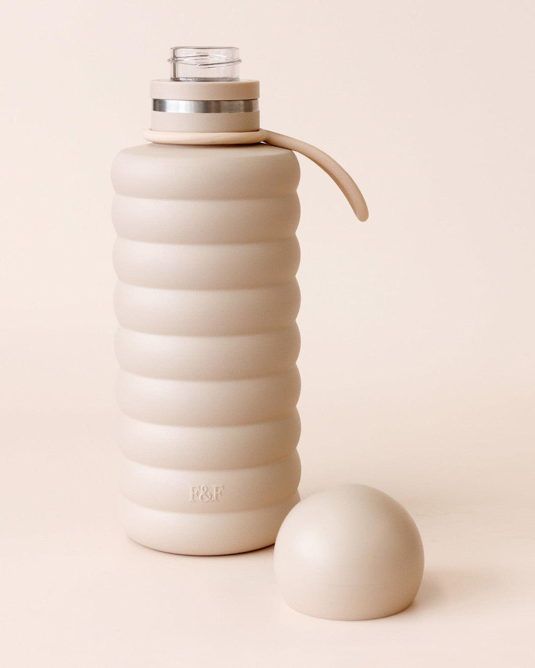 The Bubble Bottle 700ml - Latte - Fox & Fallow