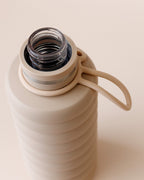 The Bubble Bottle 700ml - Latte - Fox & Fallow