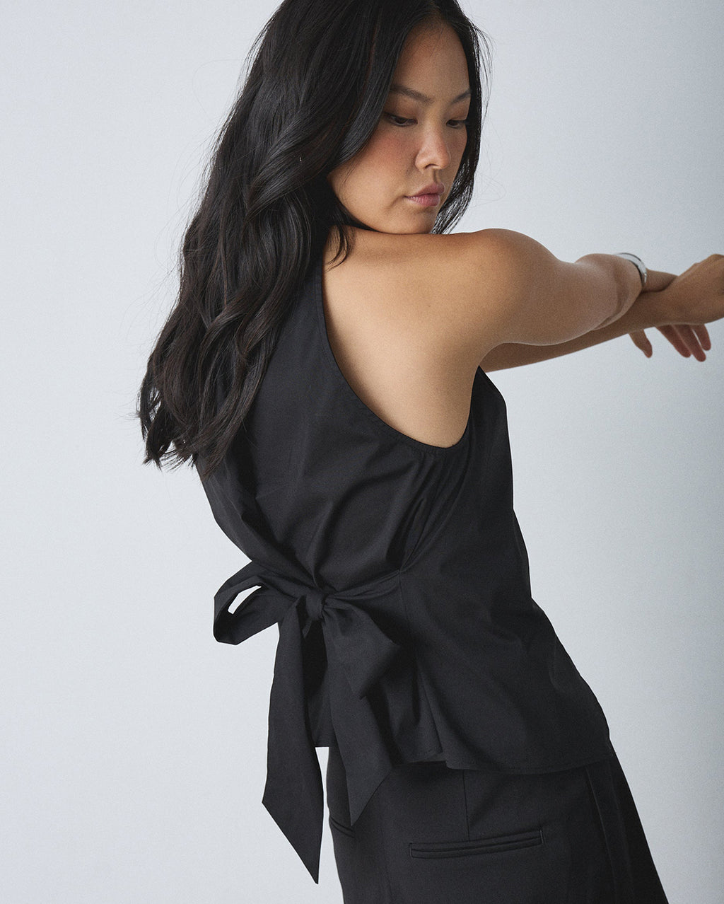 Kira Halter - Black - Gracious