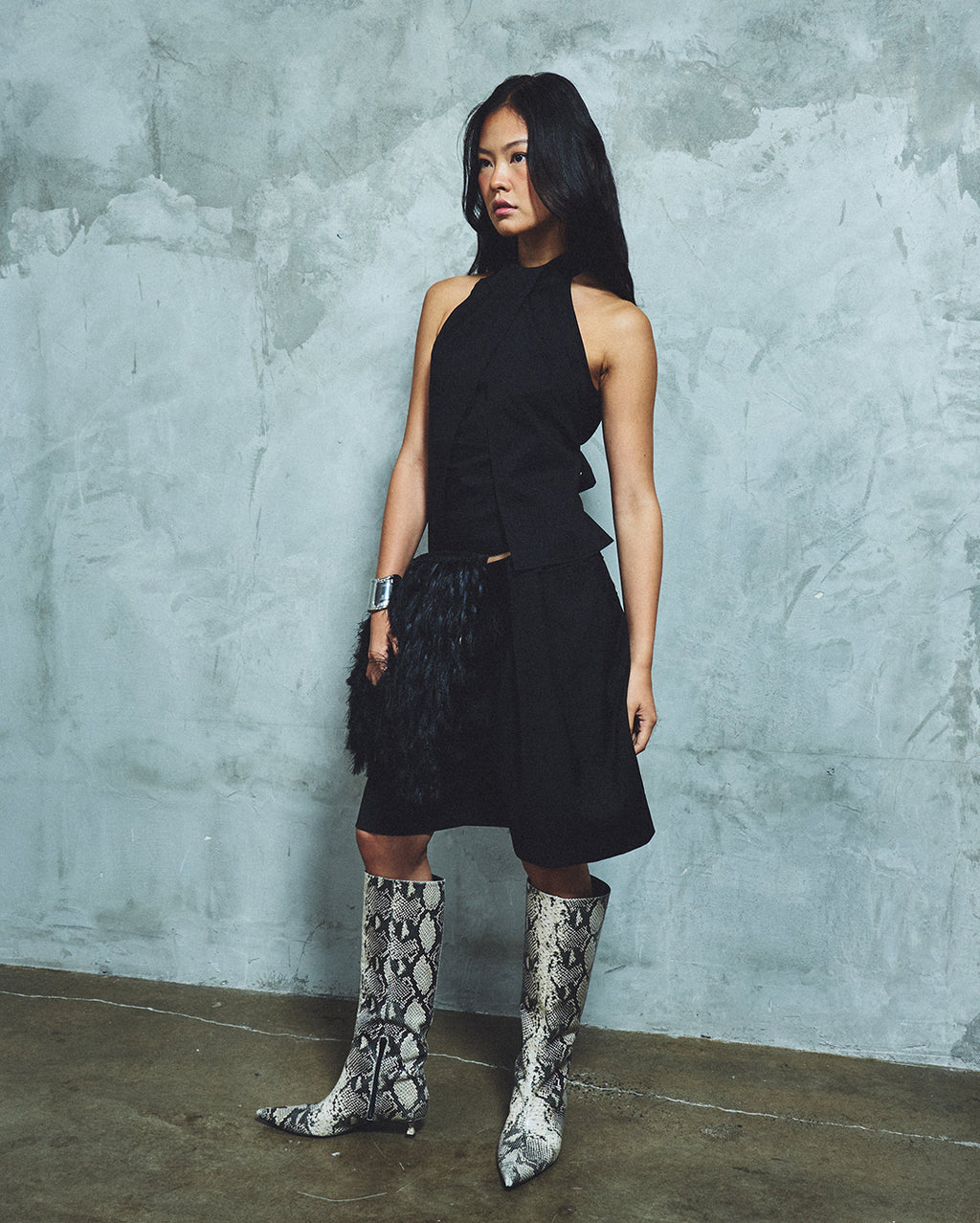 Kira Halter - Black - Gracious