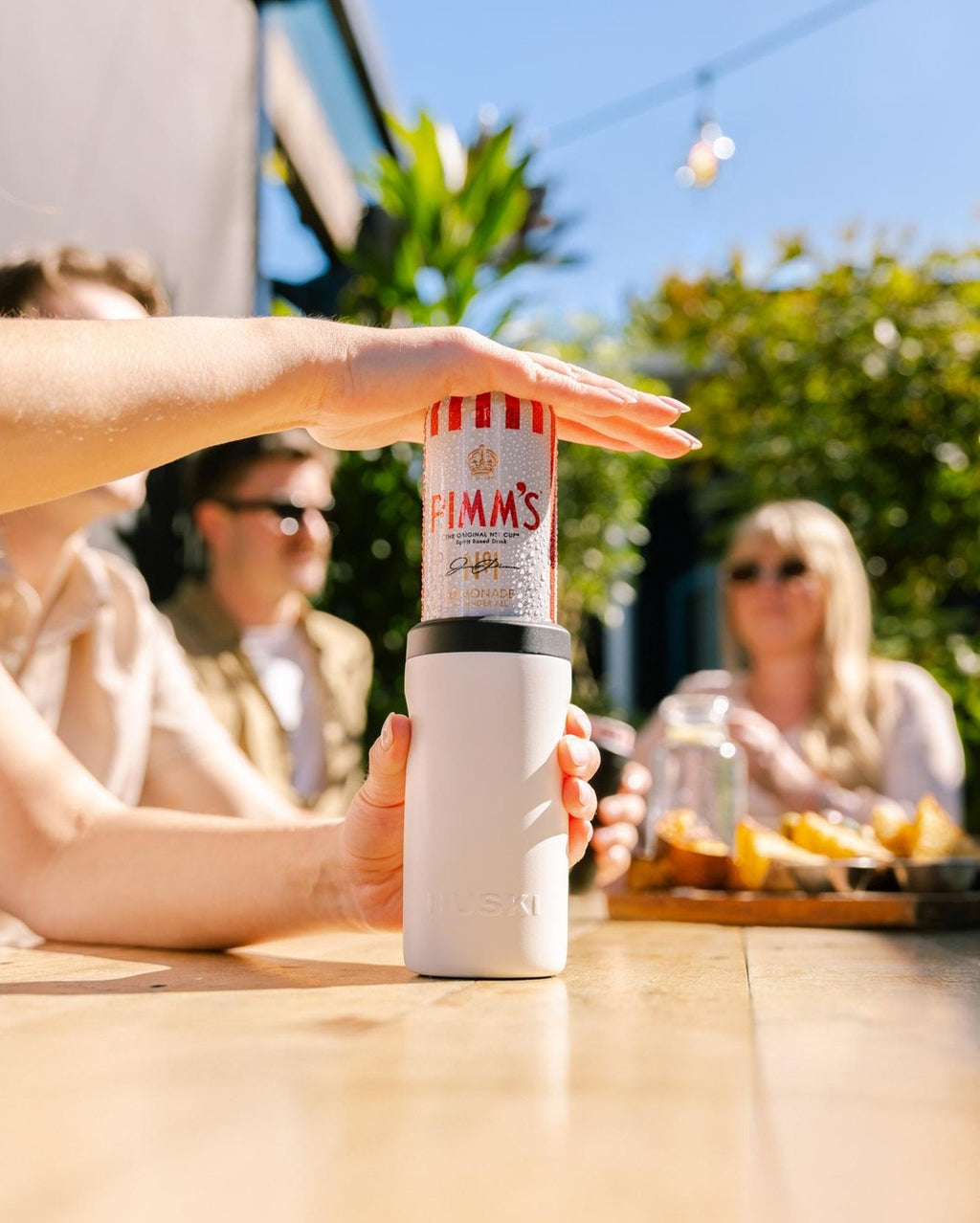 Slim Can Cooler - White - Huski