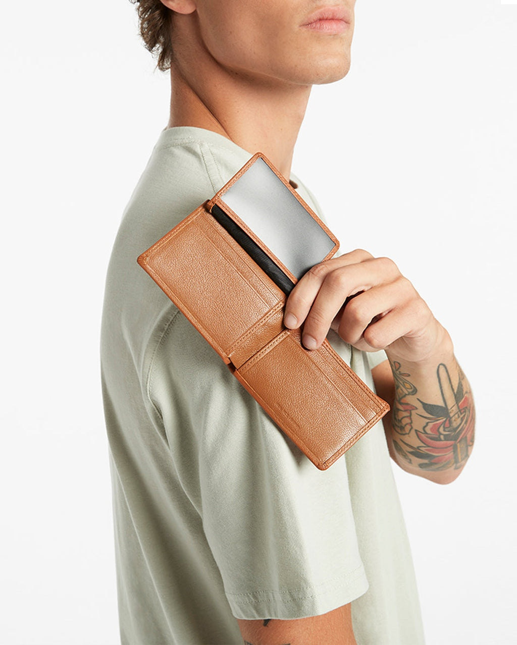 Jonah Wallet - Camel - Status Anxiety