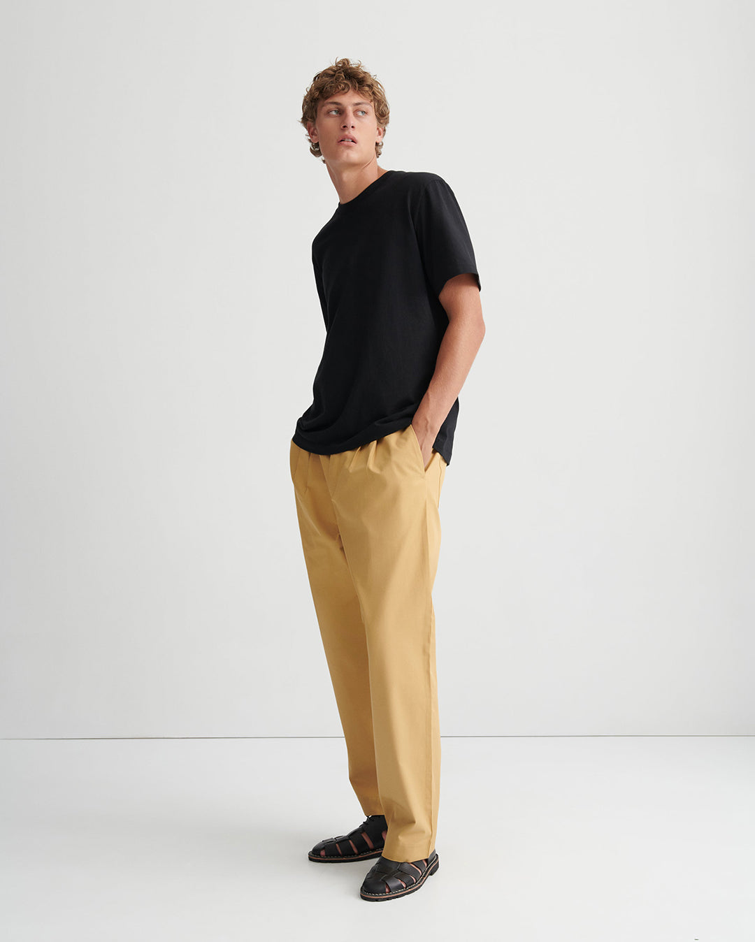Staple T-Shirt - Black - Kowtow