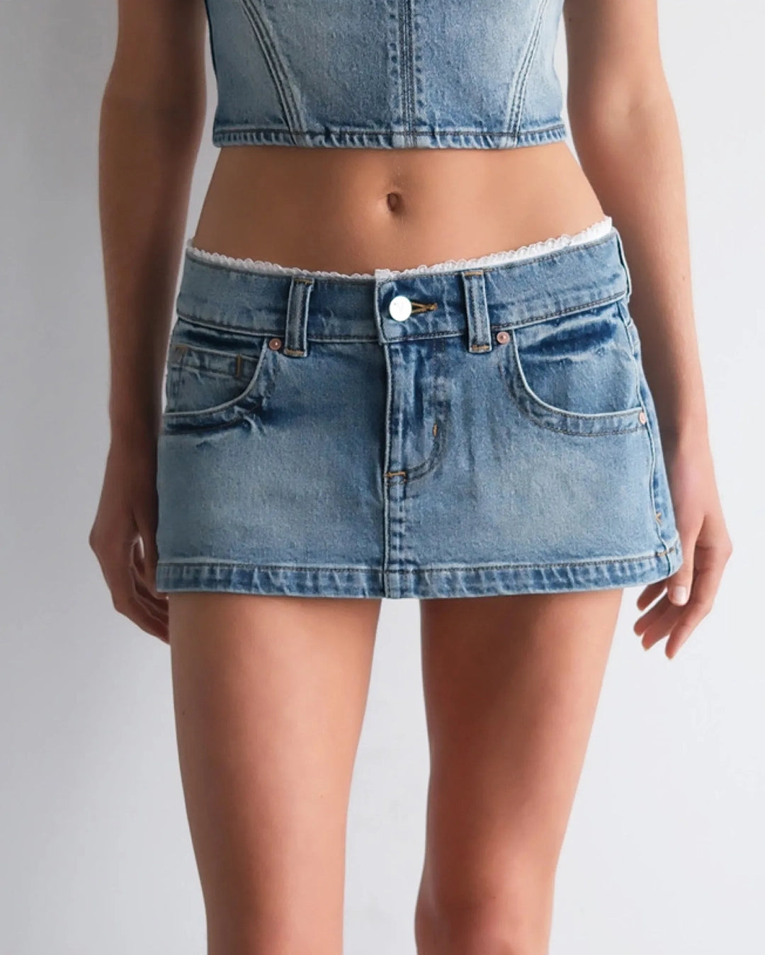 Mini Selena Lace Skirt - Selena