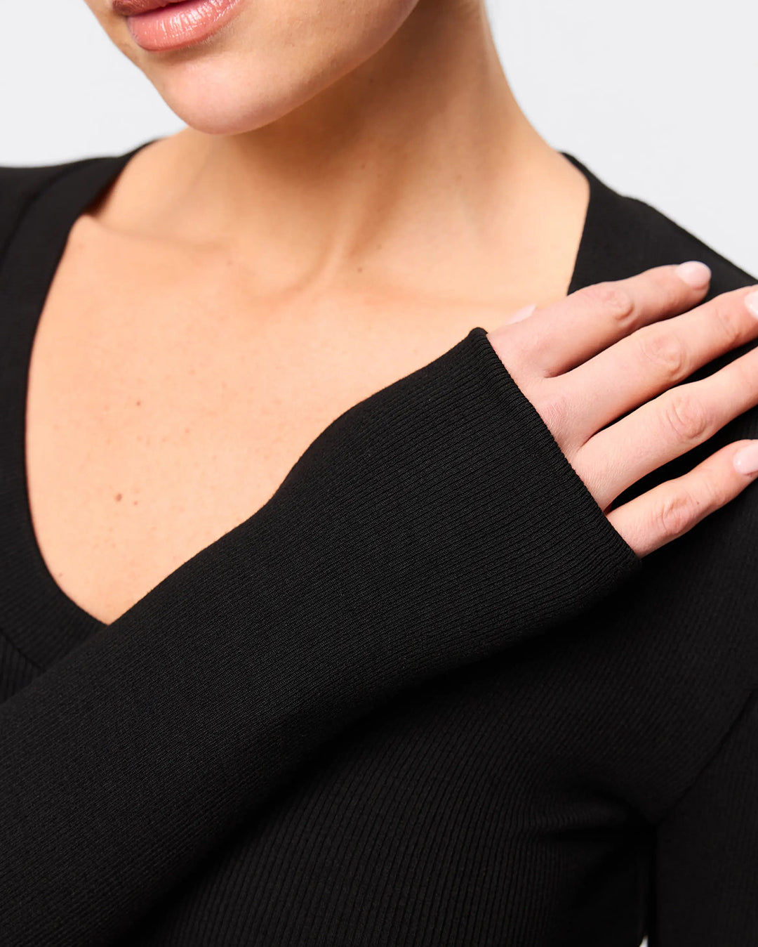 Lincoln Top - Black - Mossman