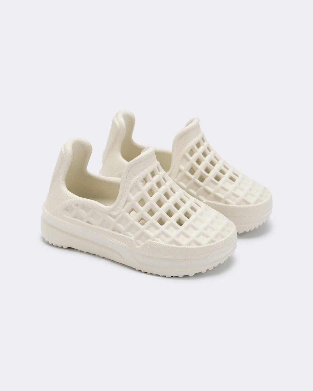 Scenario Kids Slide - Bone White - Lusso Cloud