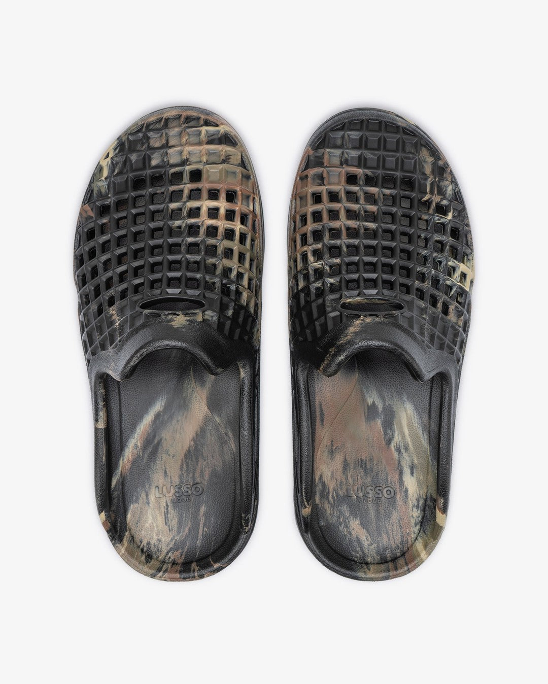Scenario Slide - Woodland Camo - Lusso Cloud