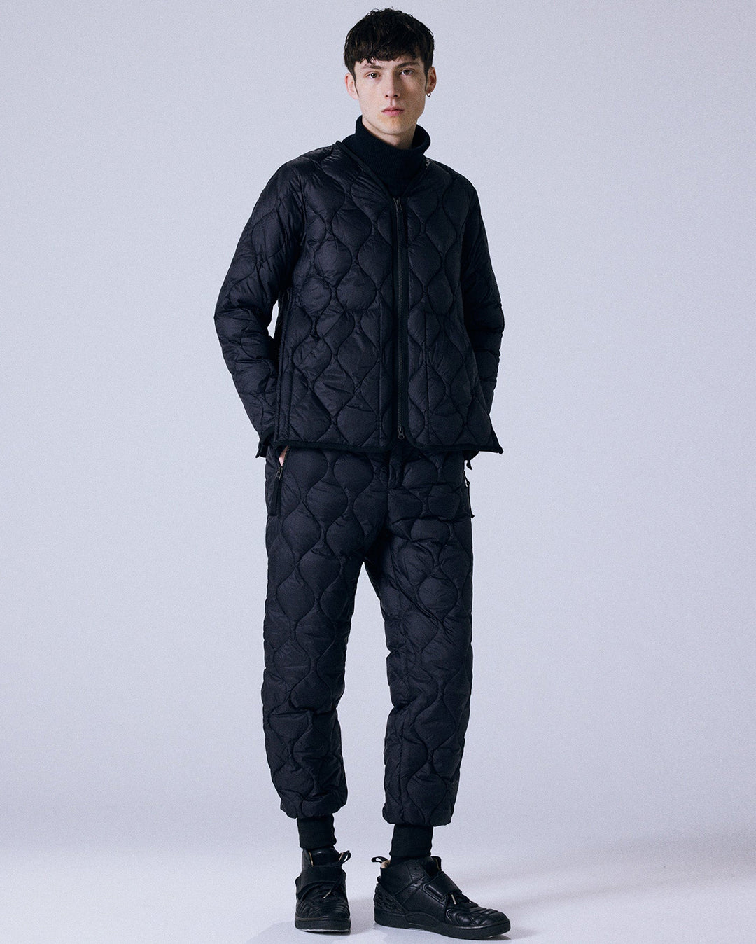 Taion Military V-Neck W-Zip Down Jacket - Black | Wally NZ