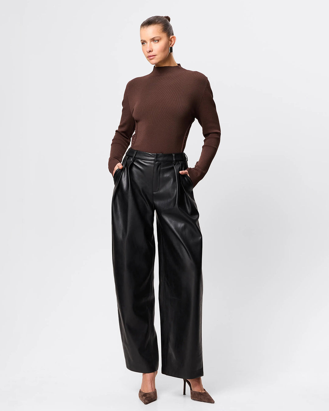 Fairfax Pleat Wide Leg Trouser - Black