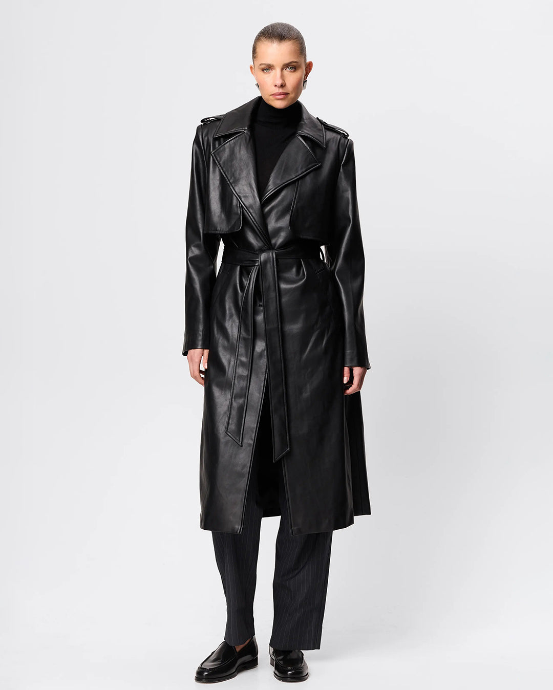 Fairfax Storm Trench - Black - Mossman