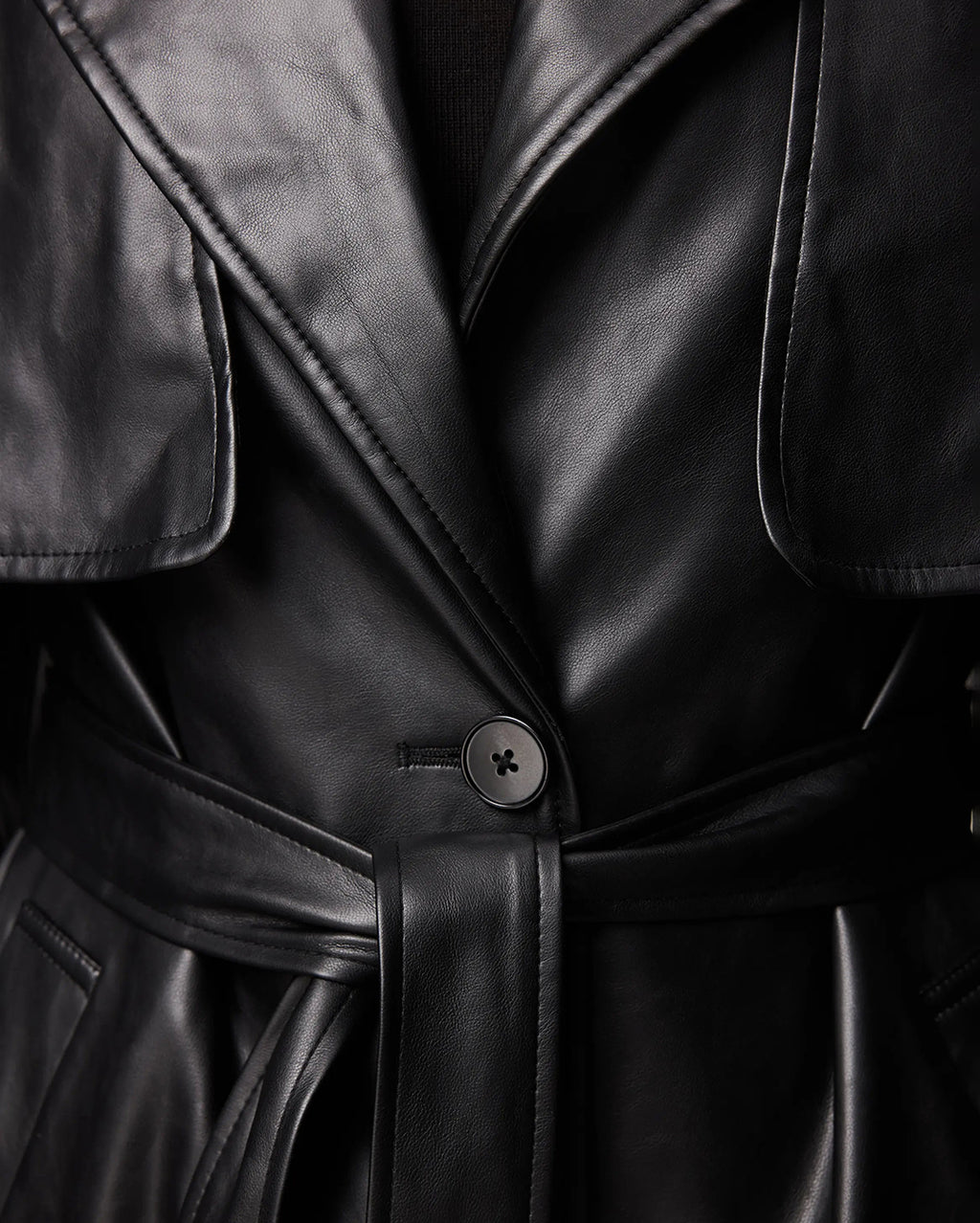 Fairfax Storm Trench - Black - Mossman