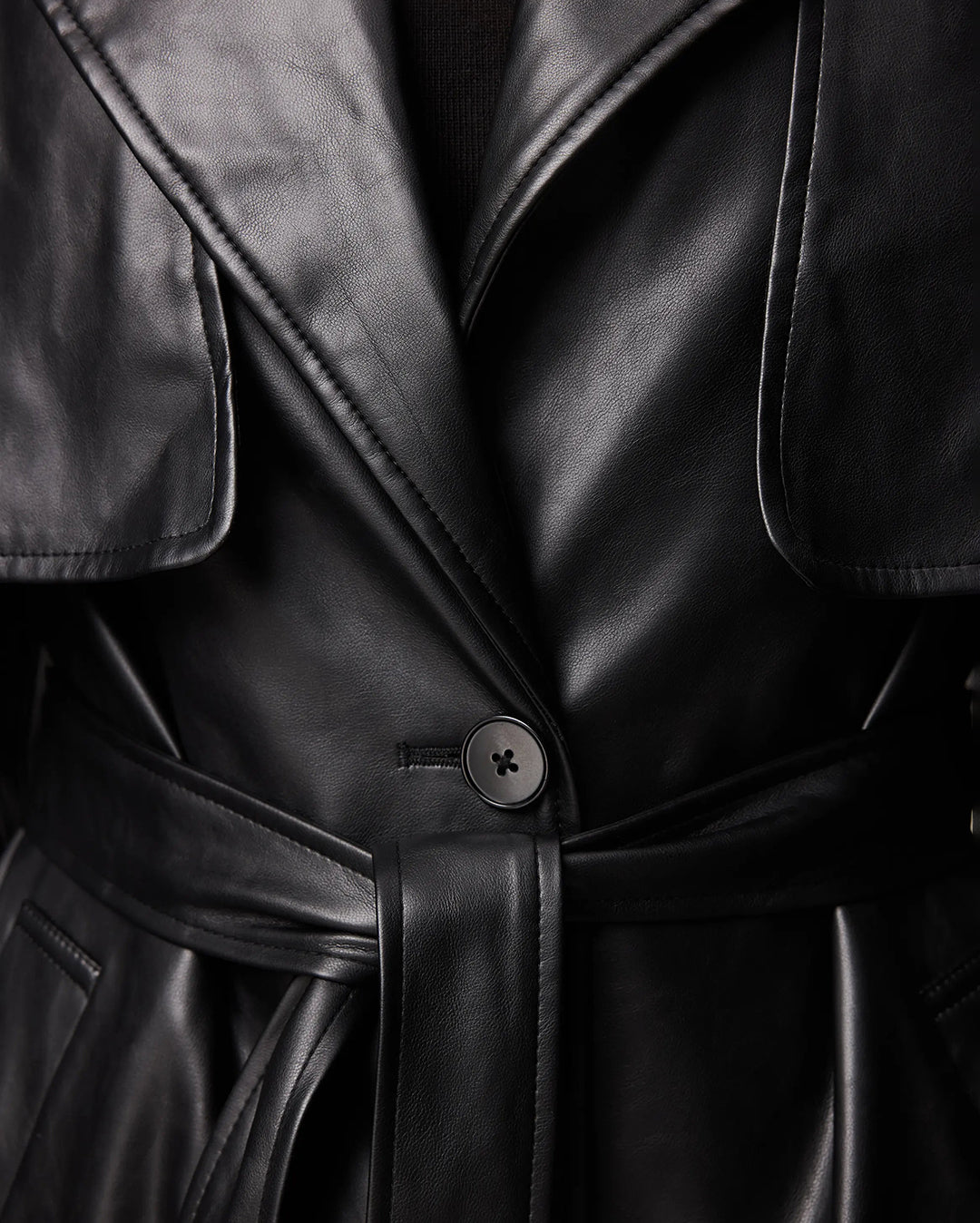 Fairfax Storm Trench - Black - Mossman