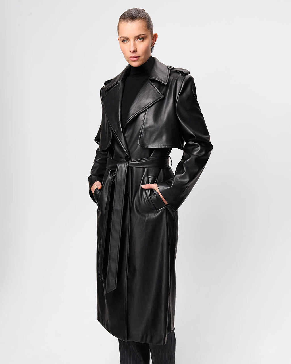 Fairfax Storm Trench - Black - Mossman