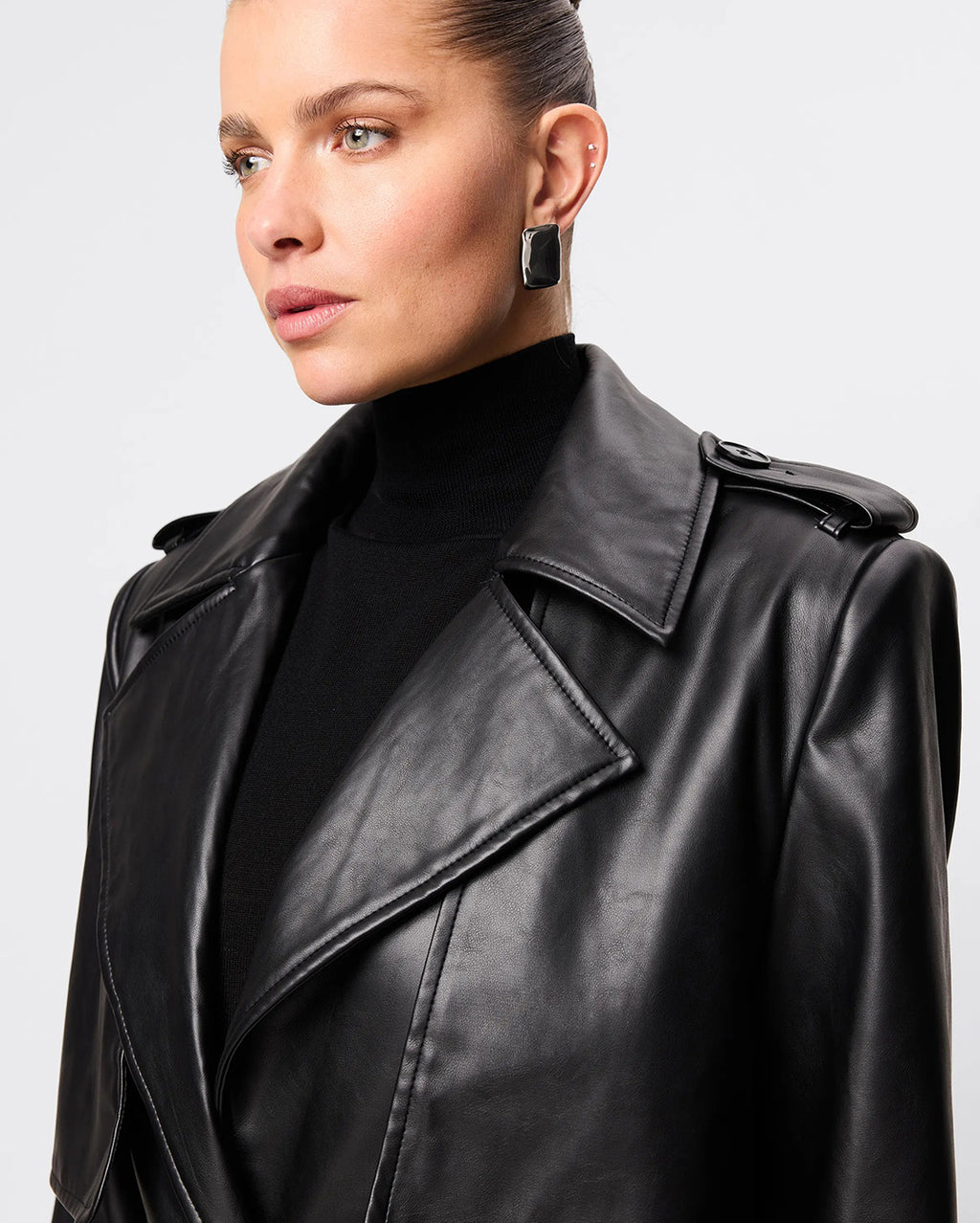 Fairfax Storm Trench - Black - Mossman