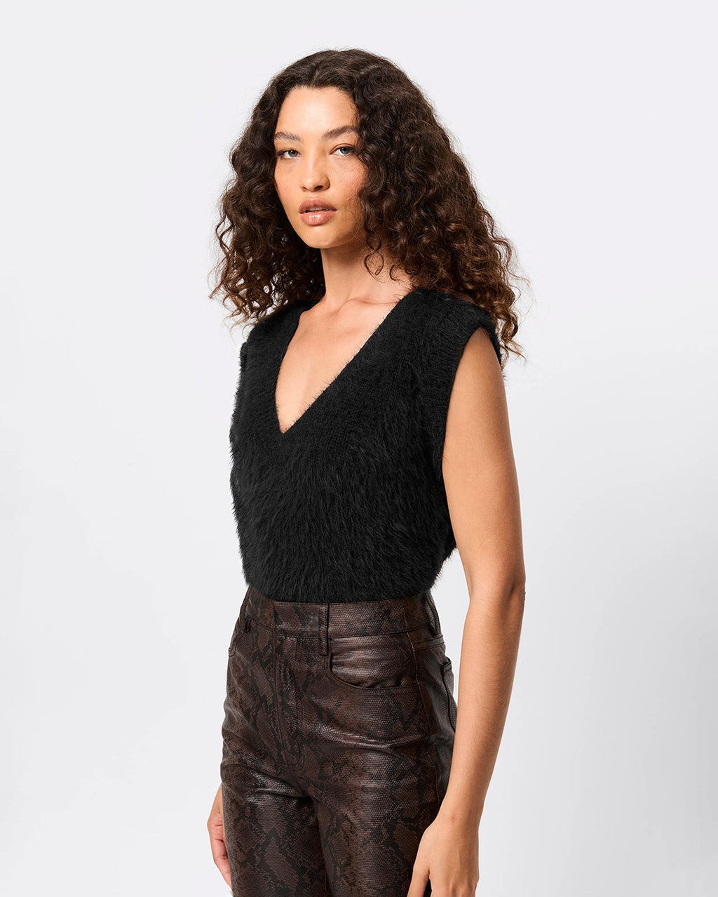 Scholar Vest - Black - Mossman