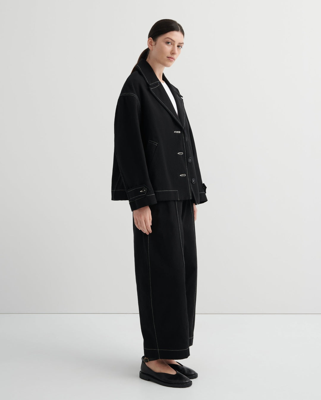 Mural Jacket - Black - Kowtow