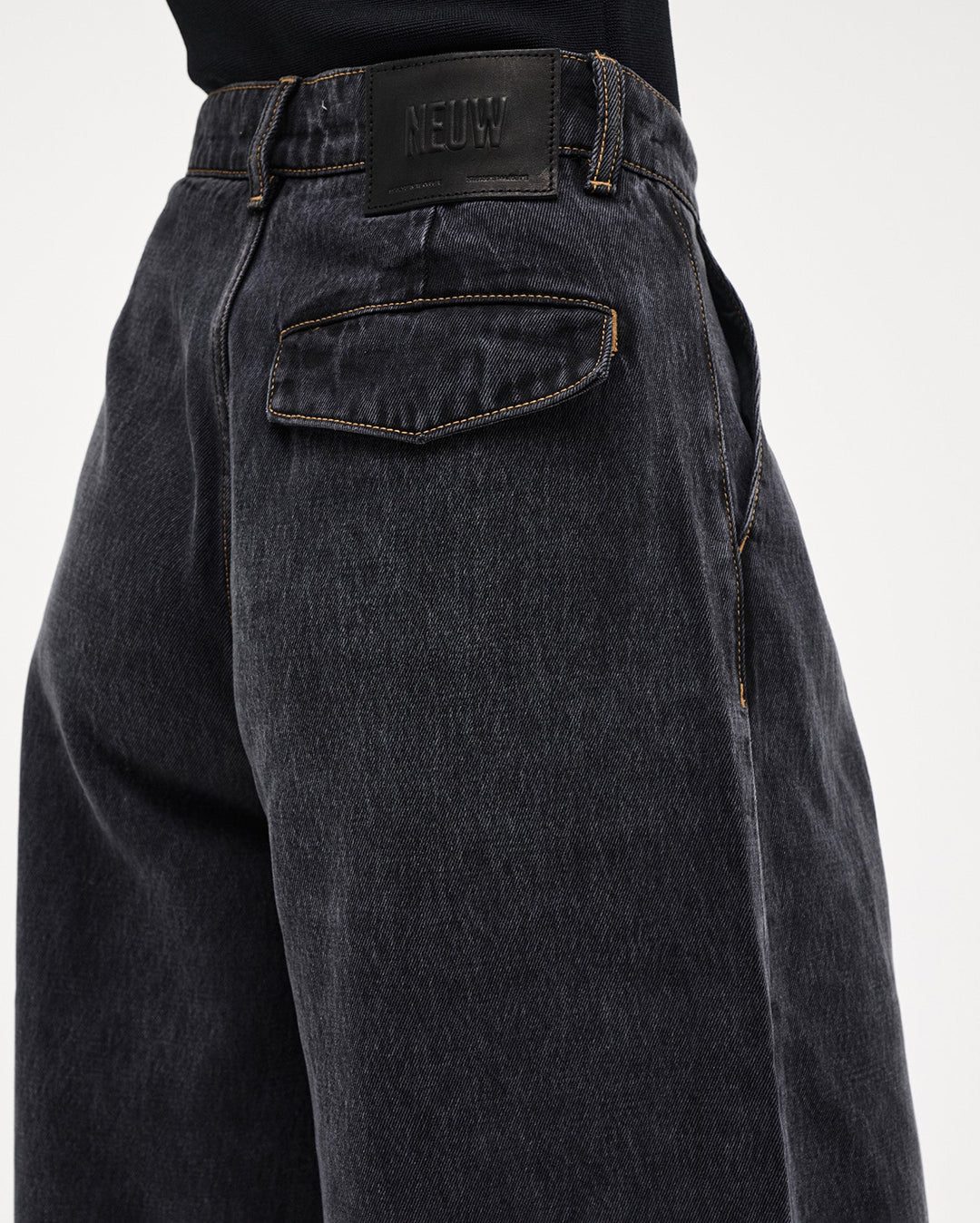 Mimi Super Barrel Cosmos - Washed Black - Neuw