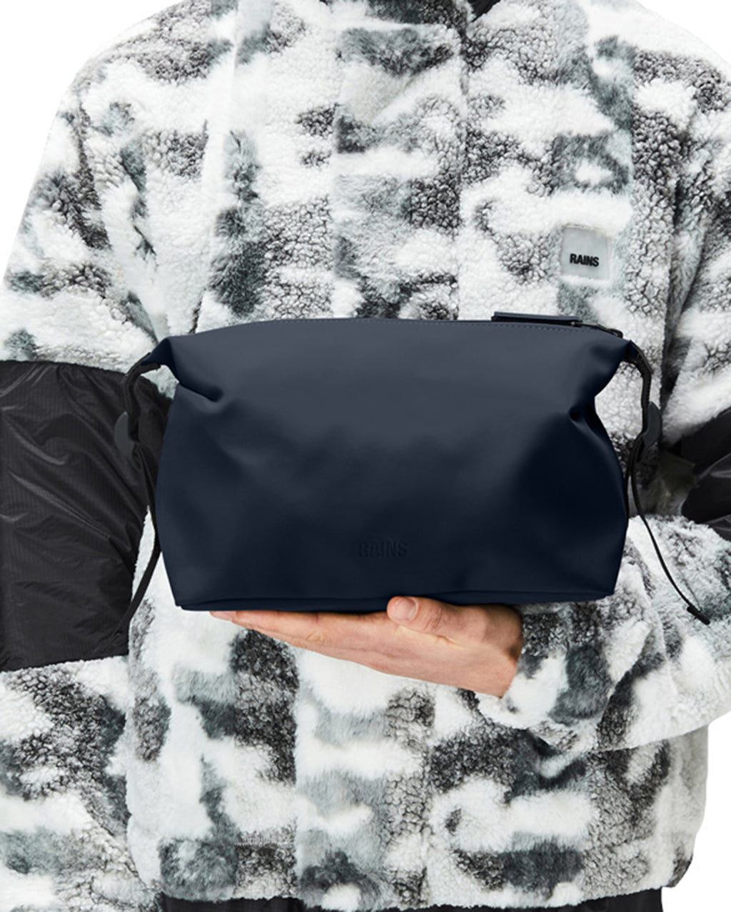 Hilo Wash Bag W3 - Navy - Rains