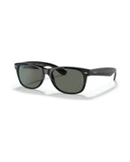 New Wayfarer Sunglasses - Black/Green Polarized - Ray-Ban