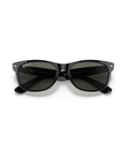 New Wayfarer Sunglasses - Black/Green Polarized - Ray-Ban