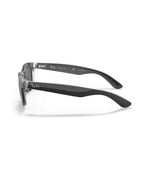 New Wayfarer Sunglasses - Black On Transparent/Polarized Green Classic G-15 - Ray-Ban