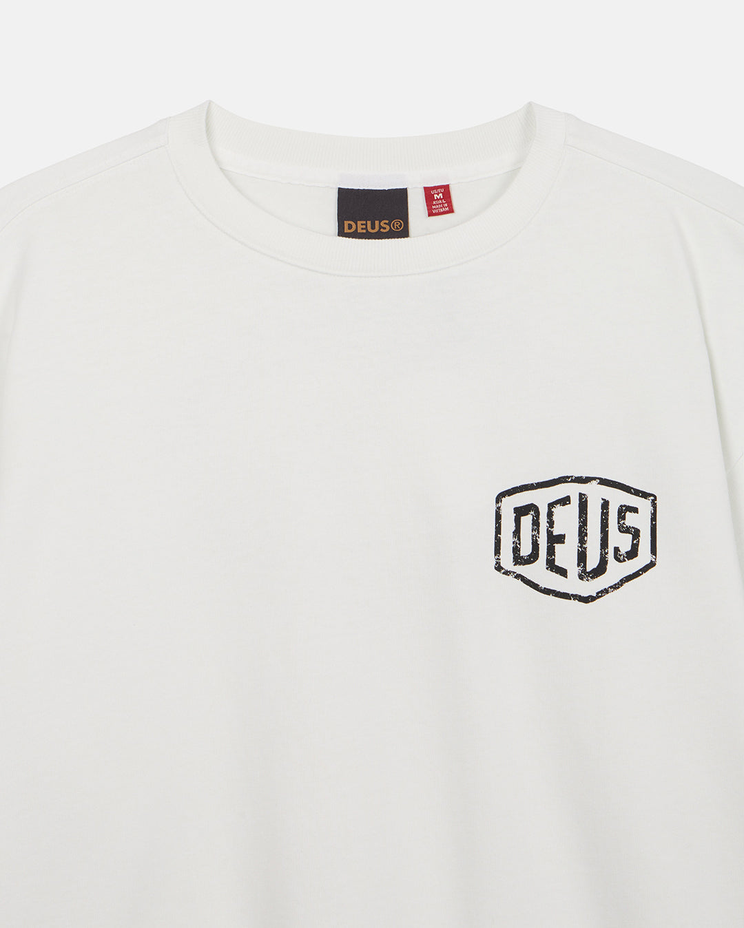 Roar Ls Tee - White - Deus Ex Machina