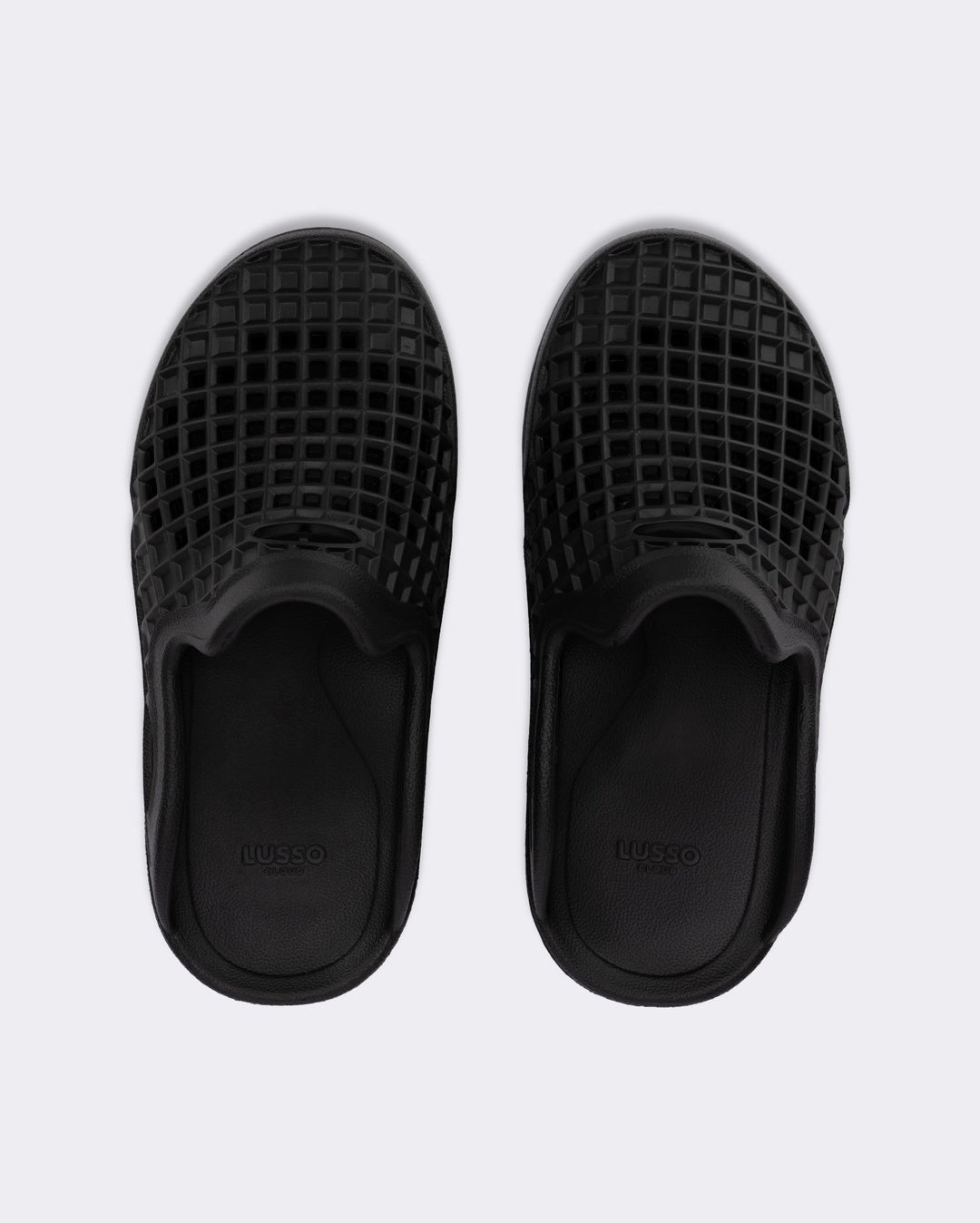 Scenario Slide - Jet Black - Lusso Cloud
