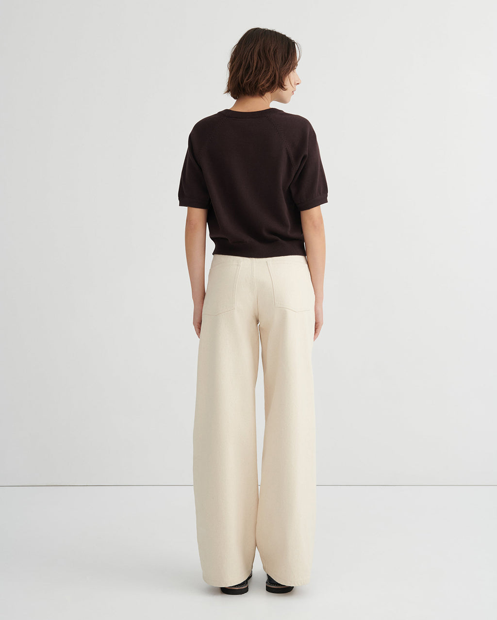 Shoreline T-Shirt - Sable - Kowtow