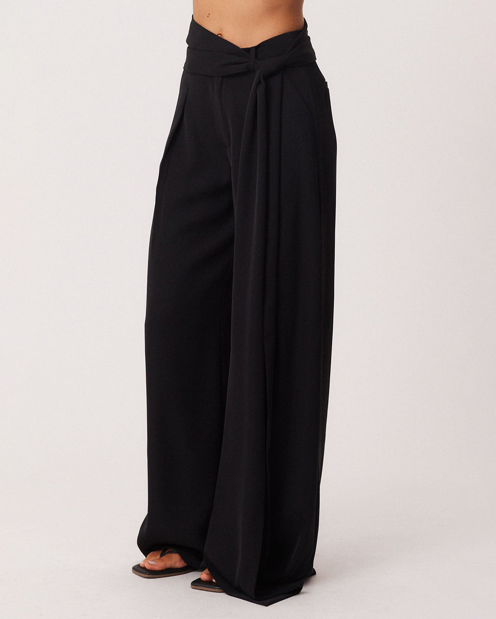 Reid Pants - Black - SNDYS