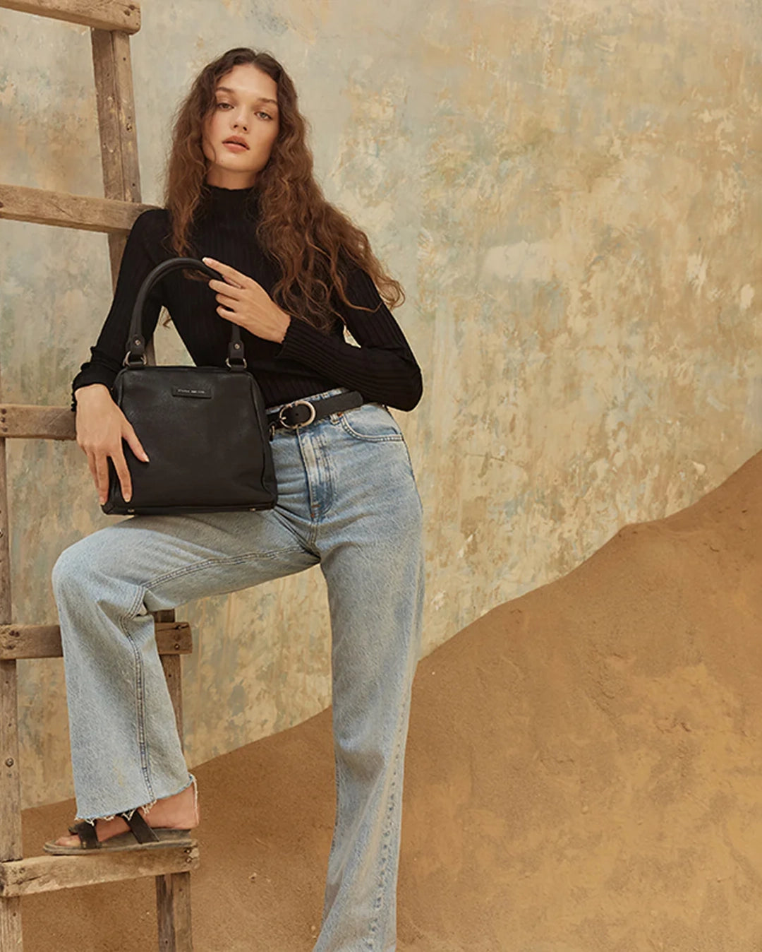 Last Mountains Bag - Black