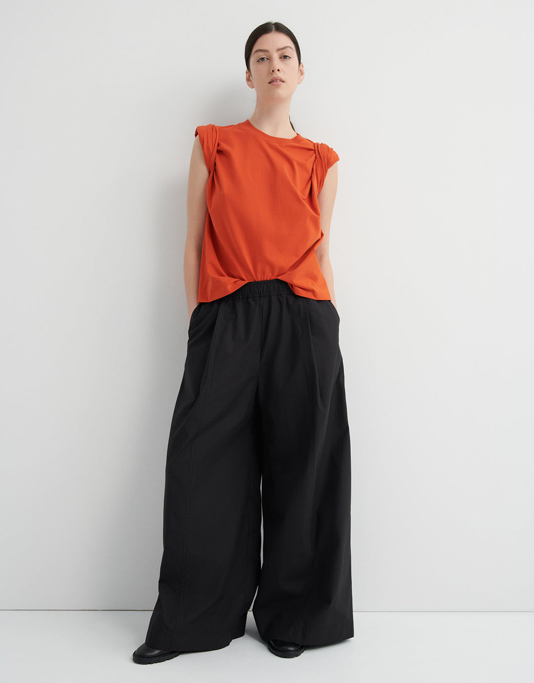 Surround Pant - Black by Kowtow