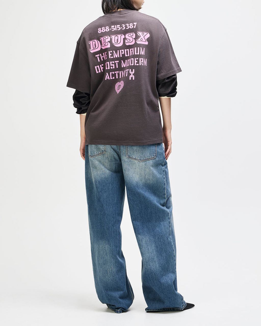 Upstairs Os Tee - Anthracite Grey - Deus Ex Machina
